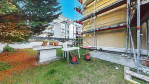 Garten und 2. Terrasse