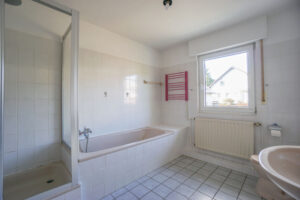 OG Badezimmer