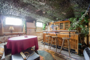UG Bar