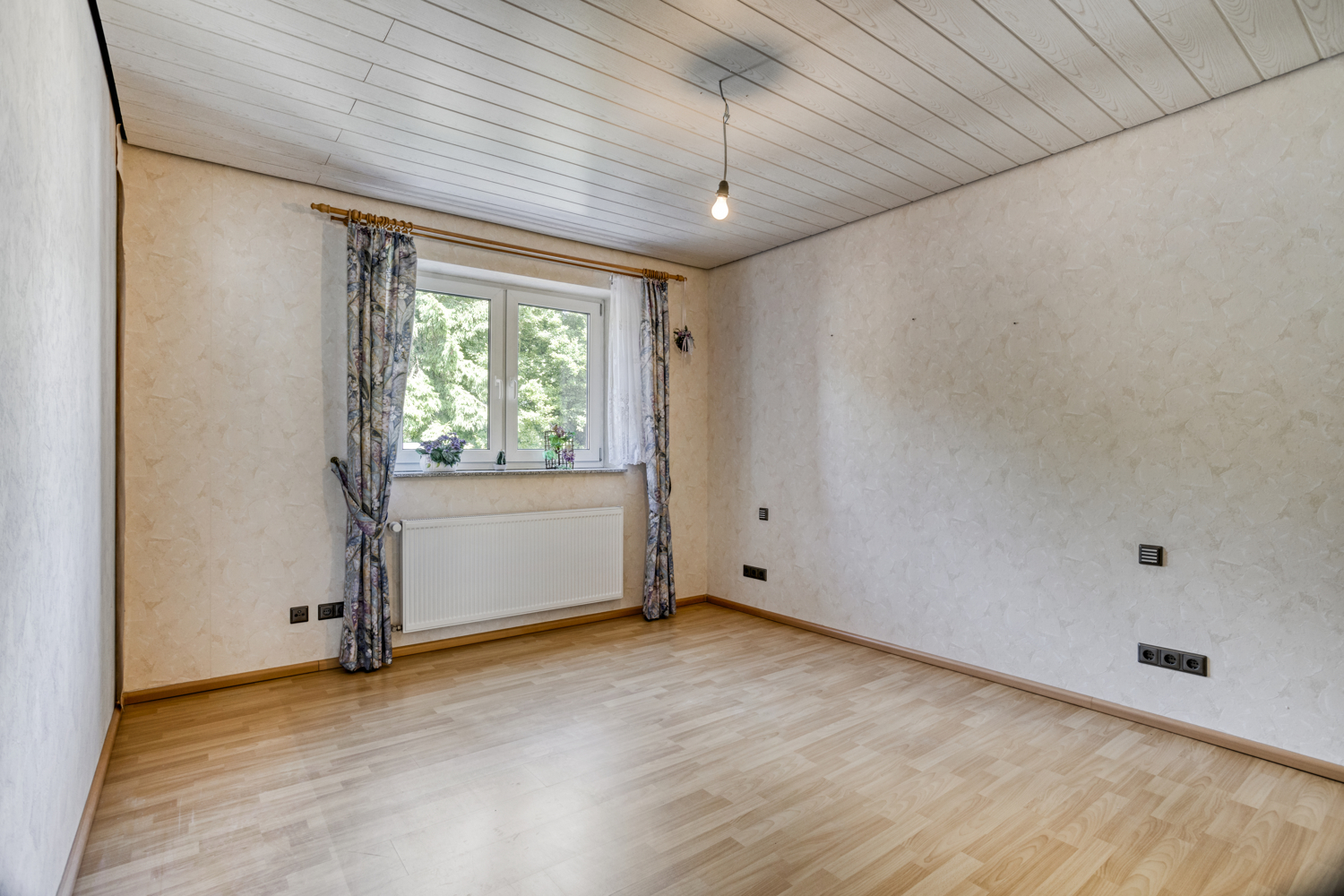 EG ELW Schlafzimmer