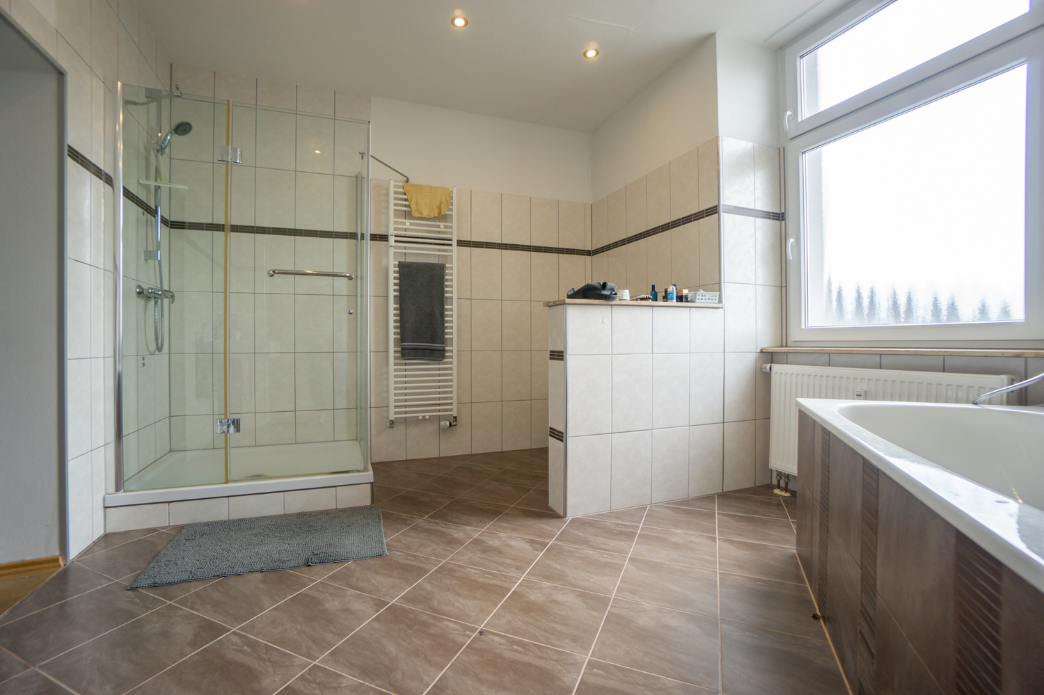 1. OG Badezimmer (1)