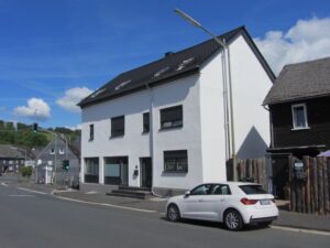 Straßenansicht