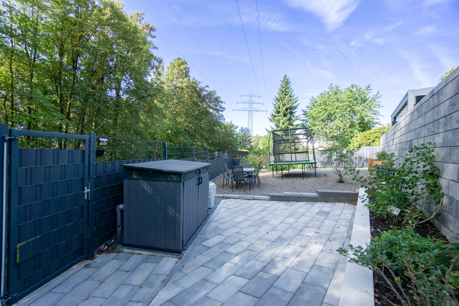 Untere Terrasse (2)