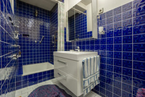 UG Badezimmer 2