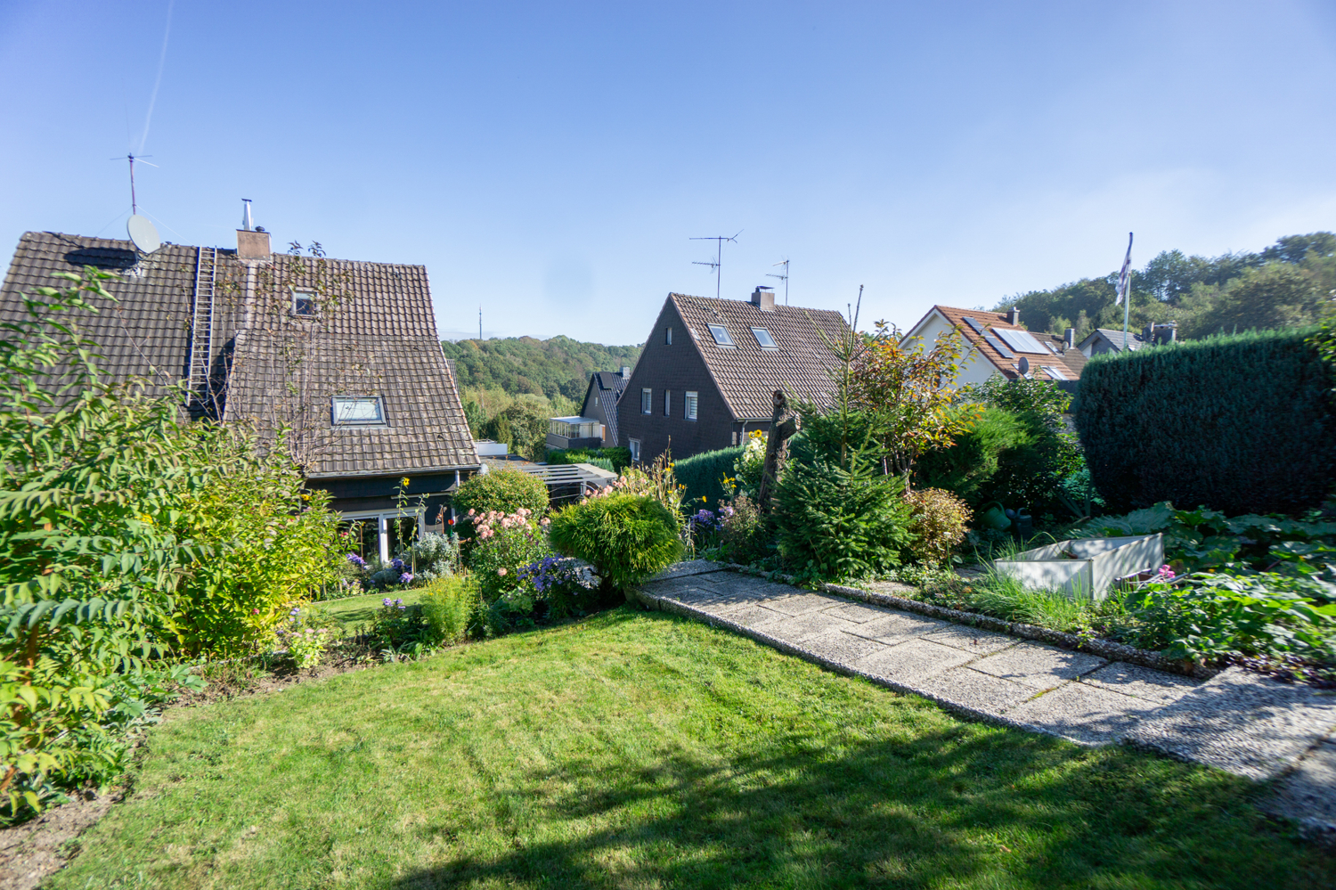 Rückansicht mit Garten