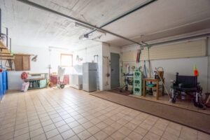 EG Garage
