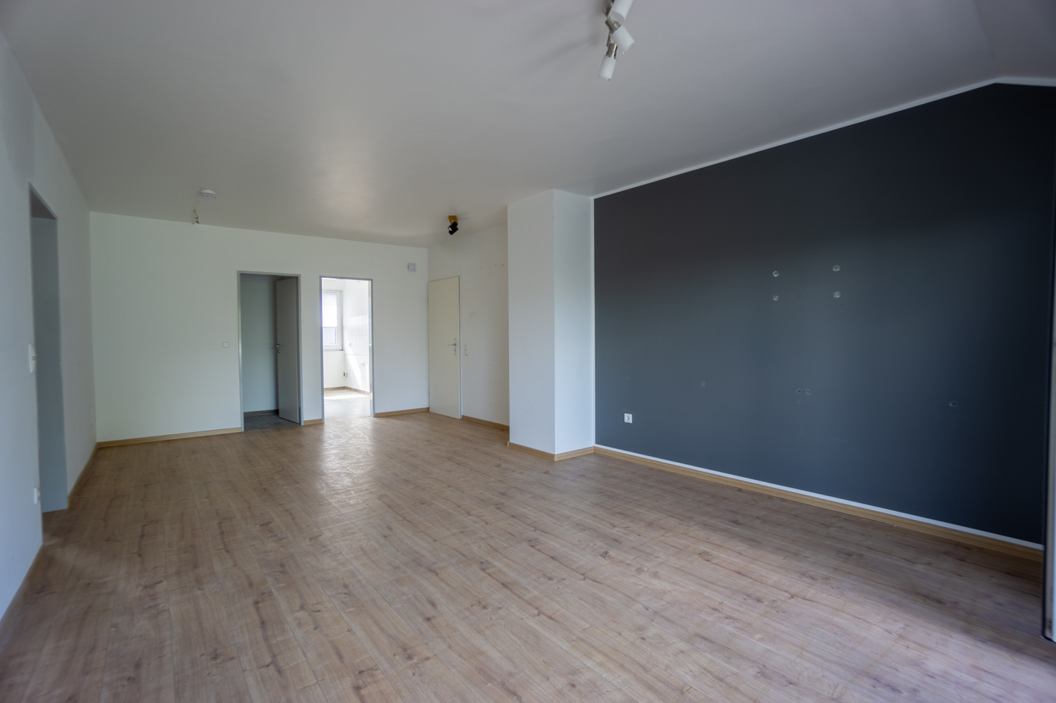 Wohnzimmer (2)