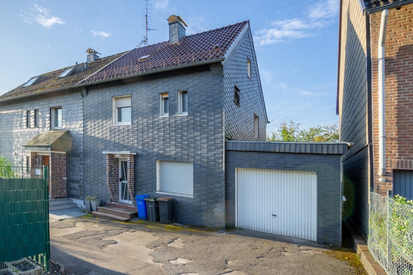 Doppelhaushälfte mit Ausbaureserve am Ortsrand von Wermelskirchen
