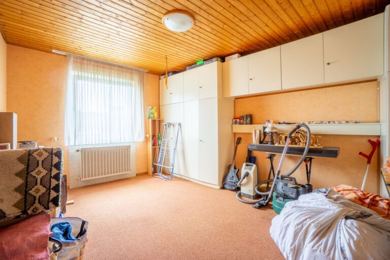 1. OG rechts Kinderzimmer