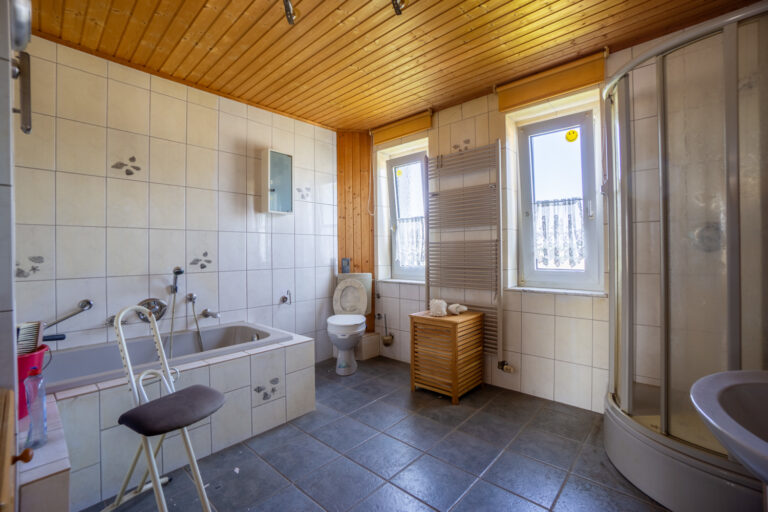 2. OG Badezimmer