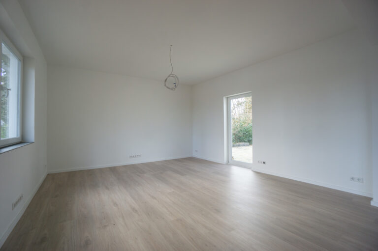 Wohnzimmer (4)