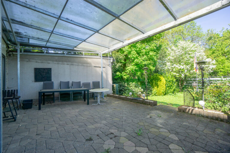 UG Terrasse