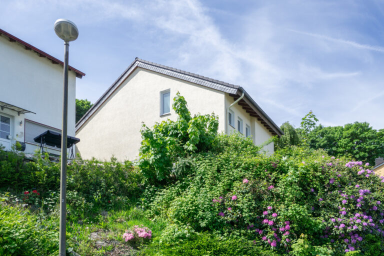 Straßenansicht