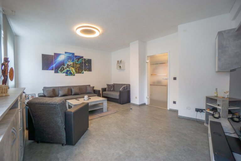 Wohnzimmer (2)