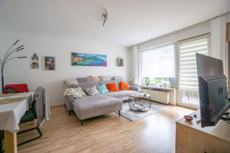 152 EGR Wohnzimmer (1)