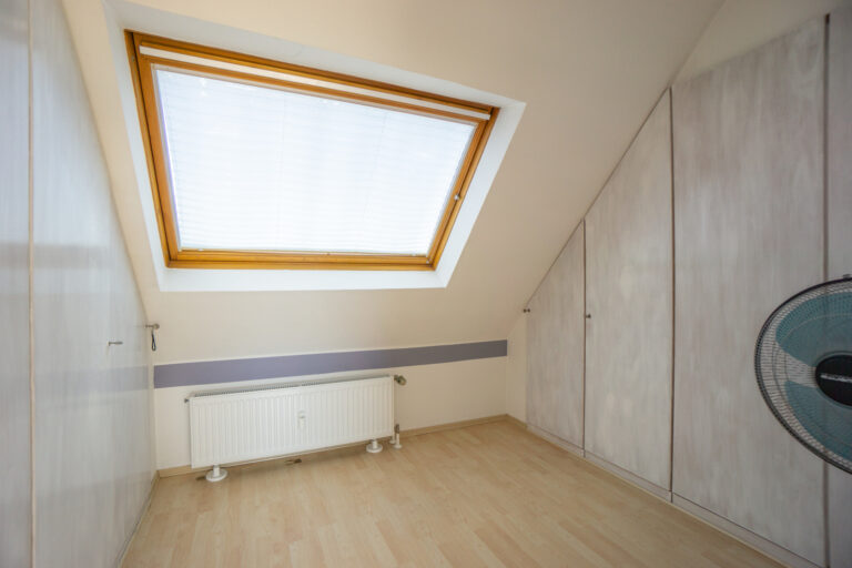 DG2 Ankleidezimmer