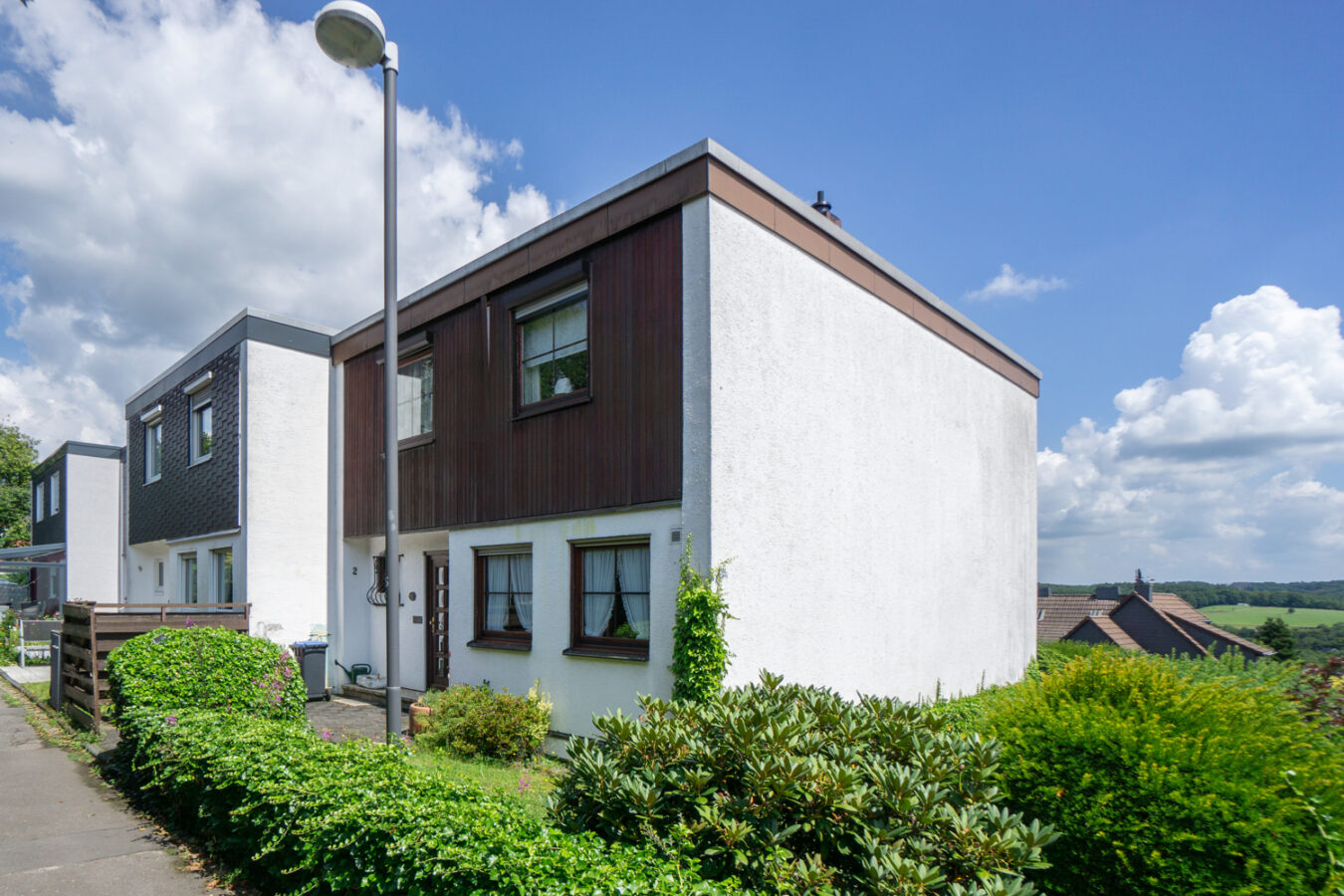 PROVISIONSFREI für Käufer!! Familiengerechtes Reihenendhaus im Südbezirk