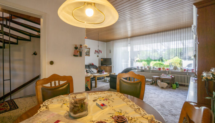 EG Esszimmer zum Wohnzimmer