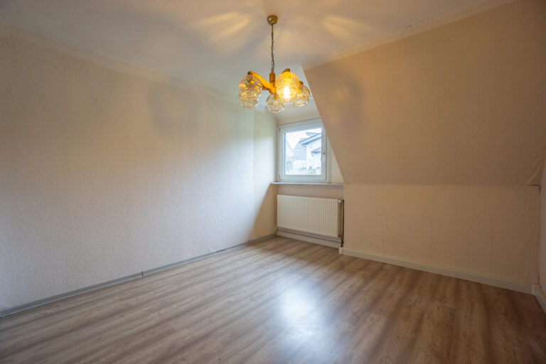 Whg rechts Schlafzimmer (2)